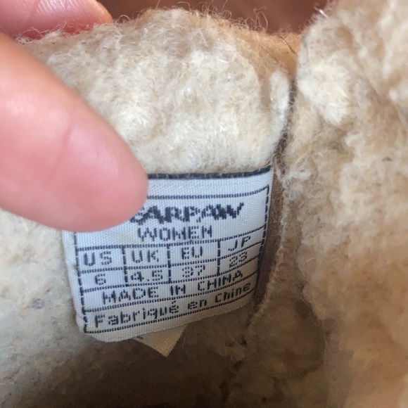 EUC BearPaw Victorian Suede Boots - Picture 15 of 16